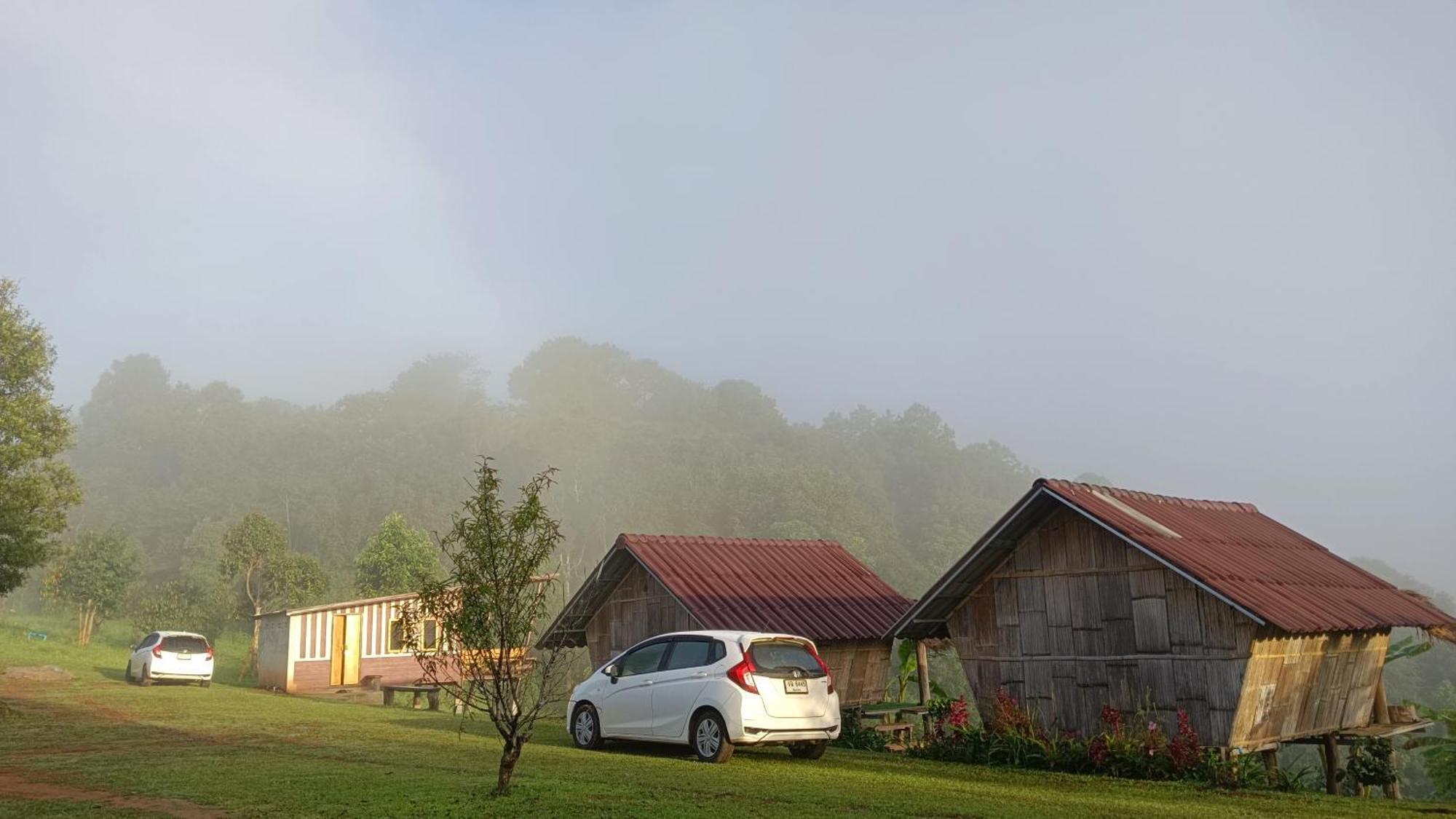ไร่นิธิสุนทร Nithisoonthon Farmstay Mae Hong Son Exterior foto